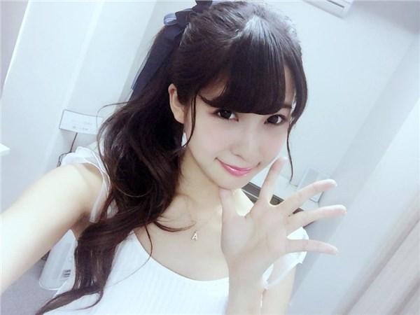 大长腿萌妹川崎绫美照 川崎绫美照欣赏